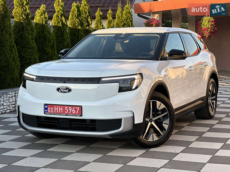 Ford Explorer EV