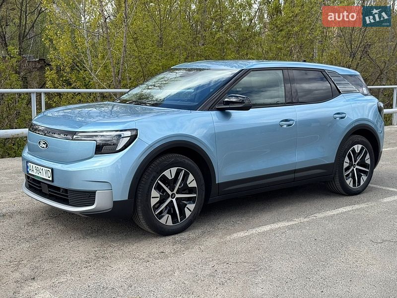 Ford Explorer EV