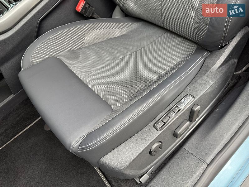 Внедорожник / Кроссовер Ford Explorer EV 2025 в Хмельницком