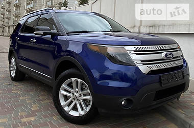 Ford Explorer XLT 2015