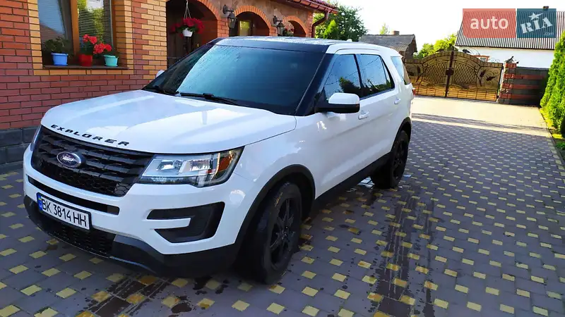 Ford Explorer