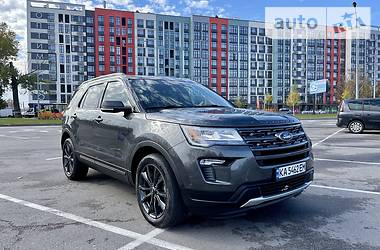 Ford Explorer XLT 2018