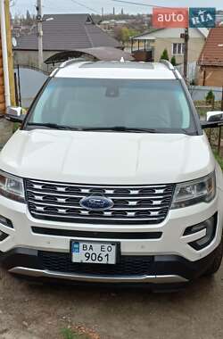 Ford Explorer Platinum 2016