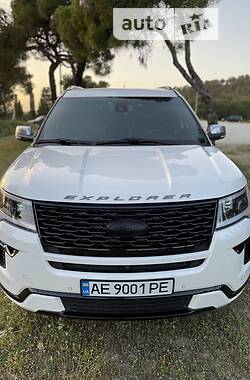 Ford Explorer PLATINUM 2016