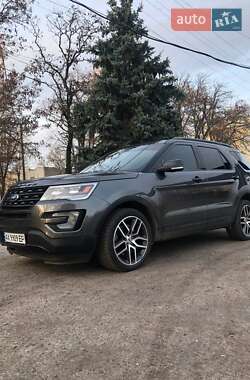 Ford Explorer  2015