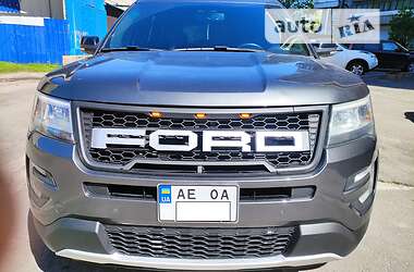 Ford Explorer  2015