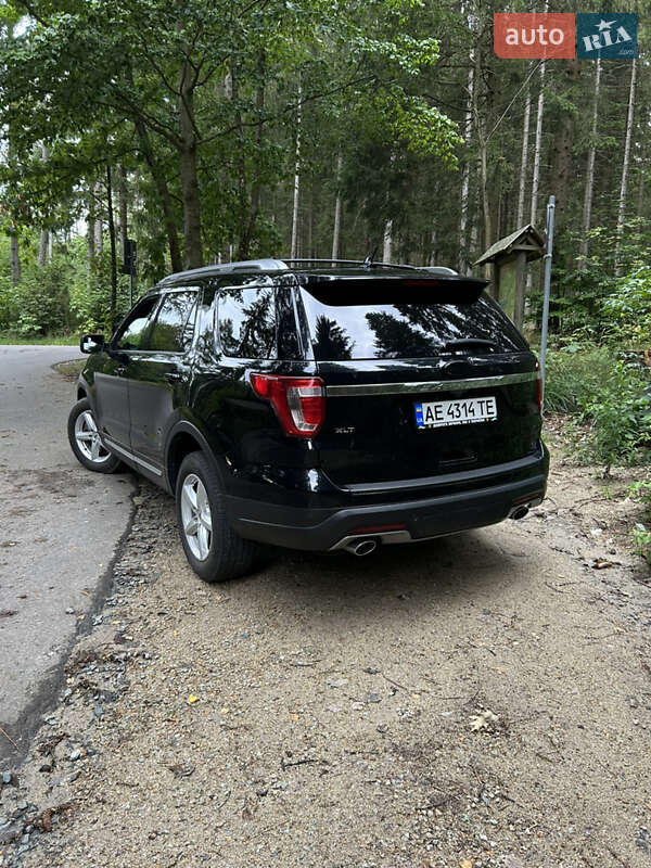 Внедорожник / Кроссовер Ford Explorer 2018 в Днепре