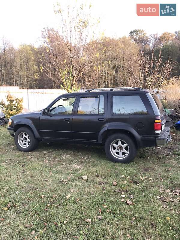 Ford Explorer 1995