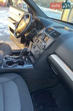 Позашляховик / Кросовер Ford Explorer 2017 в Львові