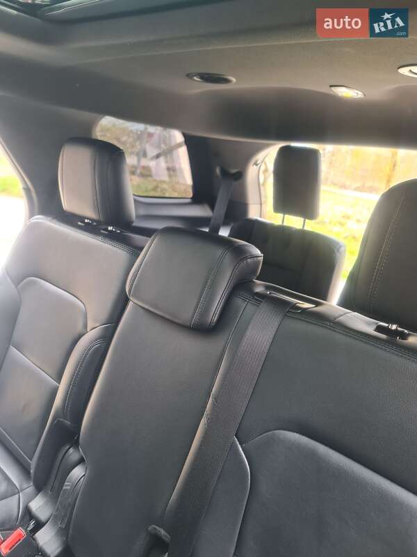 Внедорожник / Кроссовер Ford Explorer 2017 в Трускавце фото 13 Внедорожник / Кроссовер Ford Explorer 2017 в Трускавце