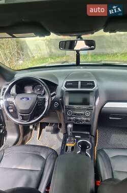 Внедорожник / Кроссовер Ford Explorer 2017 в Трускавце фото 19 Внедорожник / Кроссовер Ford Explorer 2017 в Трускавце