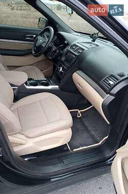 Внедорожник / Кроссовер Ford Explorer 2018 в Хмельницком