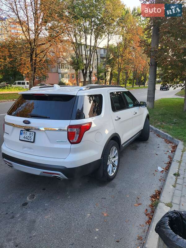 Внедорожник / Кроссовер Ford Explorer 2017 в Тернополе