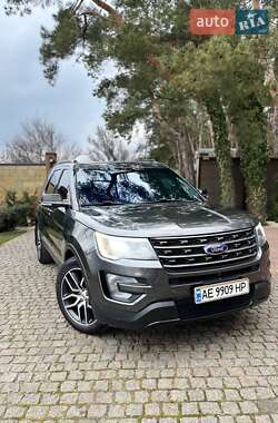 Ford Explorer  2016