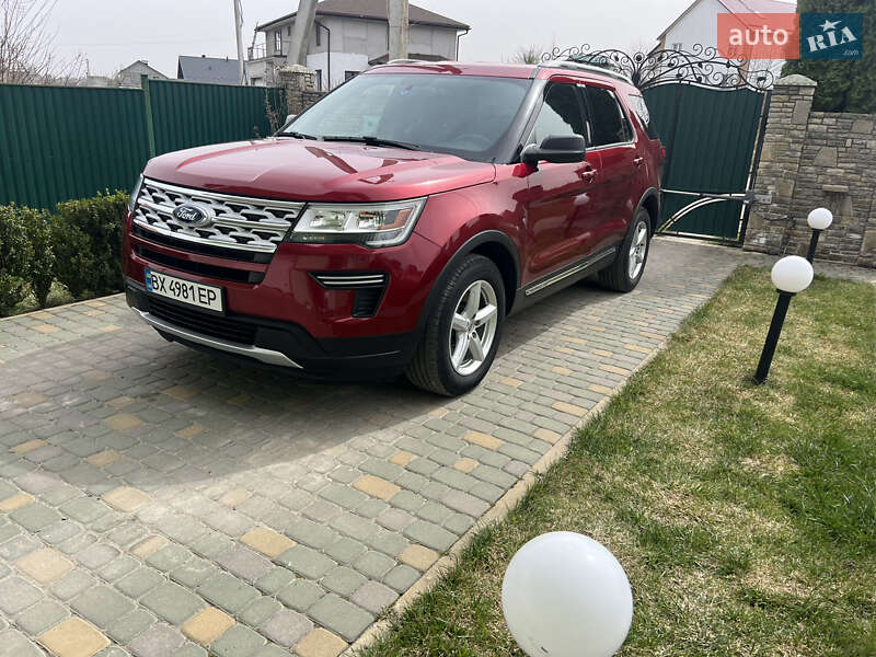 Внедорожник / Кроссовер Ford Explorer 2018 в Хмельницком