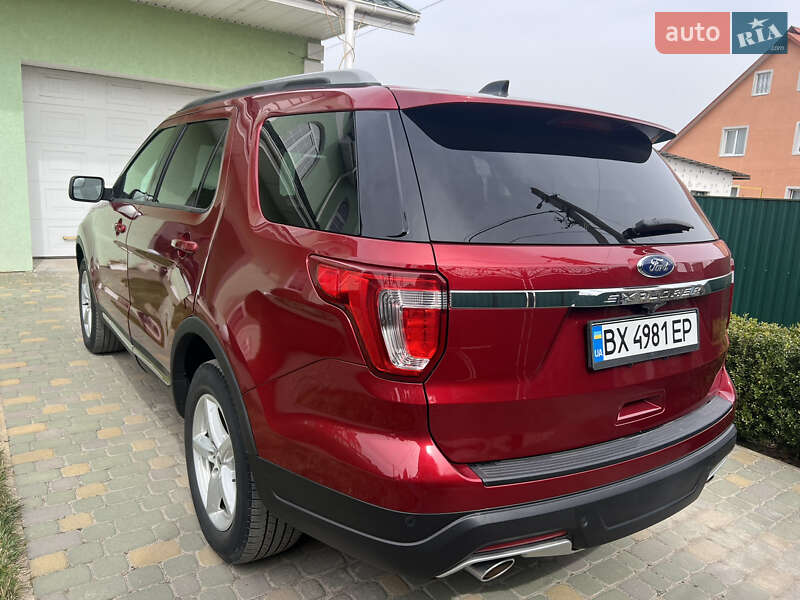 Внедорожник / Кроссовер Ford Explorer 2018 в Хмельницком