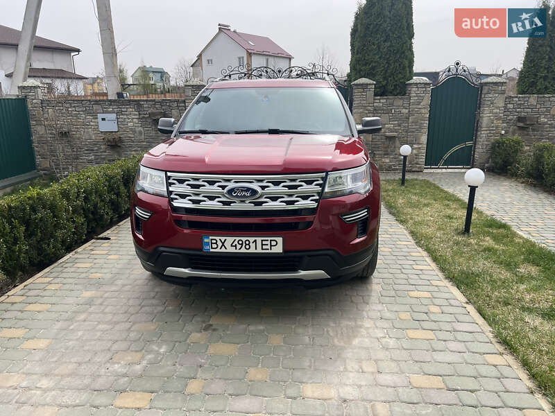 Внедорожник / Кроссовер Ford Explorer 2018 в Хмельницком