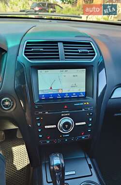 Внедорожник / Кроссовер Ford Explorer 2017 в Днепре