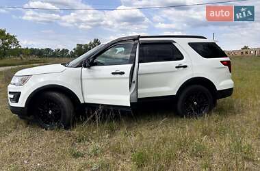 Ford Explorer  2016