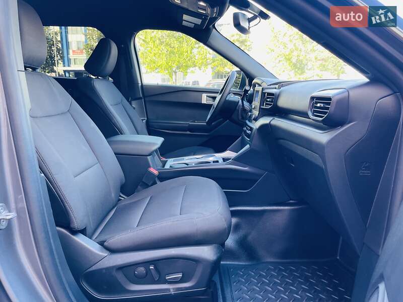 Позашляховик / Кросовер Ford Explorer 2020 в Києві фото 14 Позашляховик / Кросовер Ford Explorer 2020 в Києві