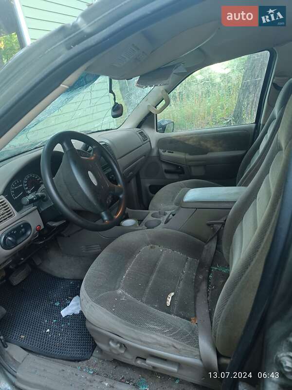 Позашляховик / Кросовер Ford Explorer 2002 в Лимані