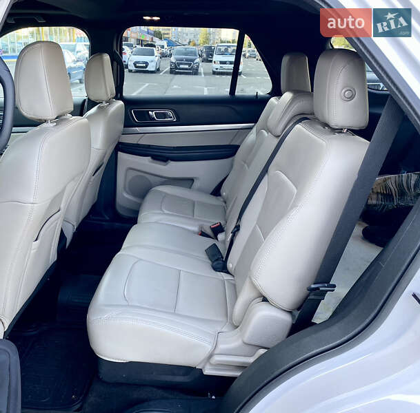 Внедорожник / Кроссовер Ford Explorer 2018 в Киеве