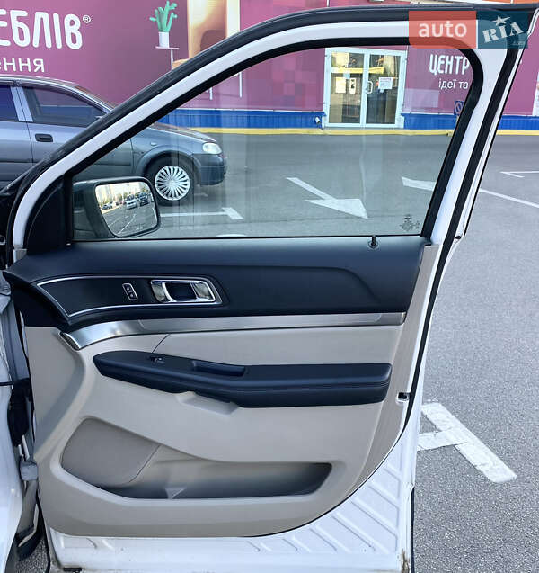 Внедорожник / Кроссовер Ford Explorer 2018 в Киеве