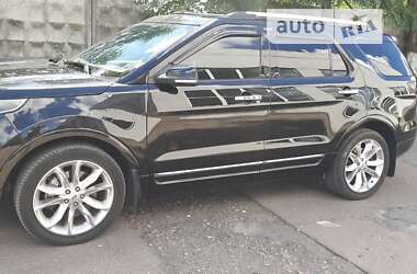 Ford Explorer  2015