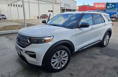Ford Explorer 2021