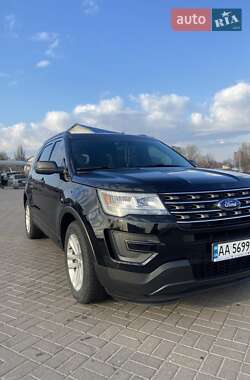 Позашляховик / Кросовер Ford Explorer 2017 в Києві