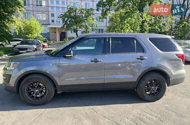 Позашляховик / Кросовер Ford Explorer 2017 в Києві