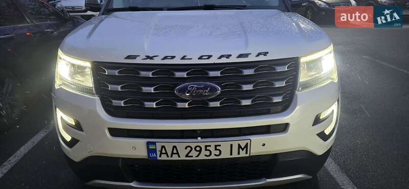 Позашляховик / Кросовер Ford Explorer 2015 в Києві фото 2 Позашляховик / Кросовер Ford Explorer 2015 в Києві