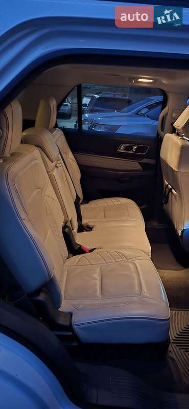 Позашляховик / Кросовер Ford Explorer 2015 в Києві фото 3 Позашляховик / Кросовер Ford Explorer 2015 в Києві