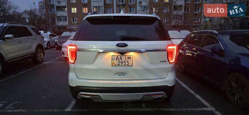 Позашляховик / Кросовер Ford Explorer 2015 в Києві фото 7 Позашляховик / Кросовер Ford Explorer 2015 в Києві