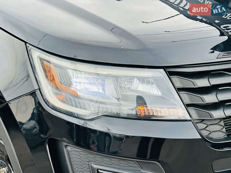 Позашляховик / Кросовер Ford Explorer 2017 в Харкові