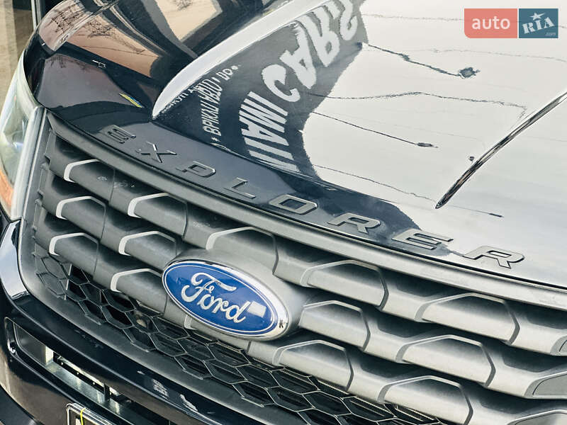Позашляховик / Кросовер Ford Explorer 2017 в Харкові