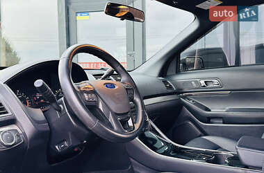Позашляховик / Кросовер Ford Explorer 2017 в Харкові