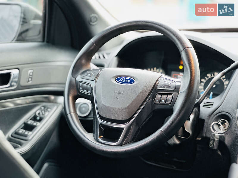 Позашляховик / Кросовер Ford Explorer 2017 в Харкові