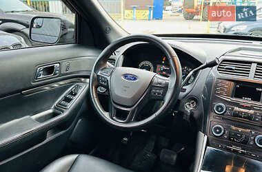 Позашляховик / Кросовер Ford Explorer 2017 в Харкові