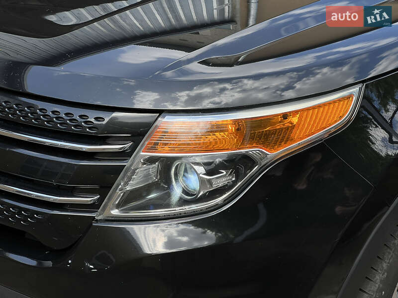 Позашляховик / Кросовер Ford Explorer 2014 в Львові
