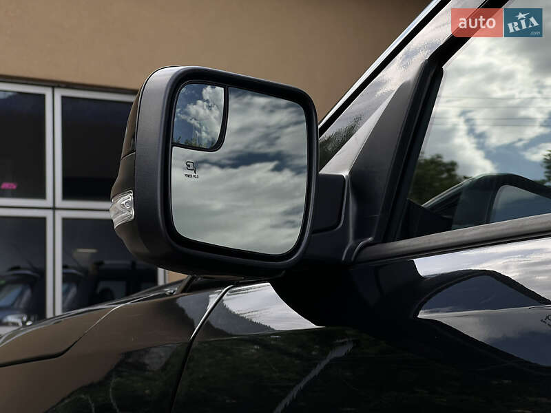 Позашляховик / Кросовер Ford Explorer 2014 в Львові