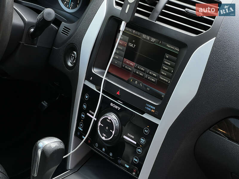 Позашляховик / Кросовер Ford Explorer 2014 в Львові