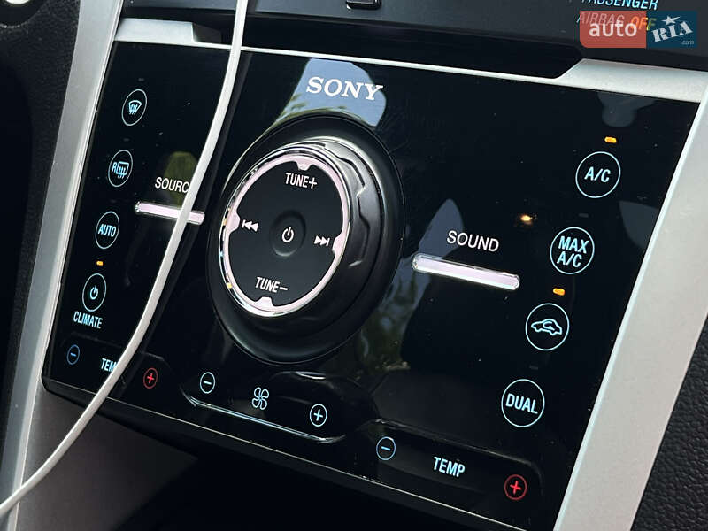 Позашляховик / Кросовер Ford Explorer 2014 в Львові