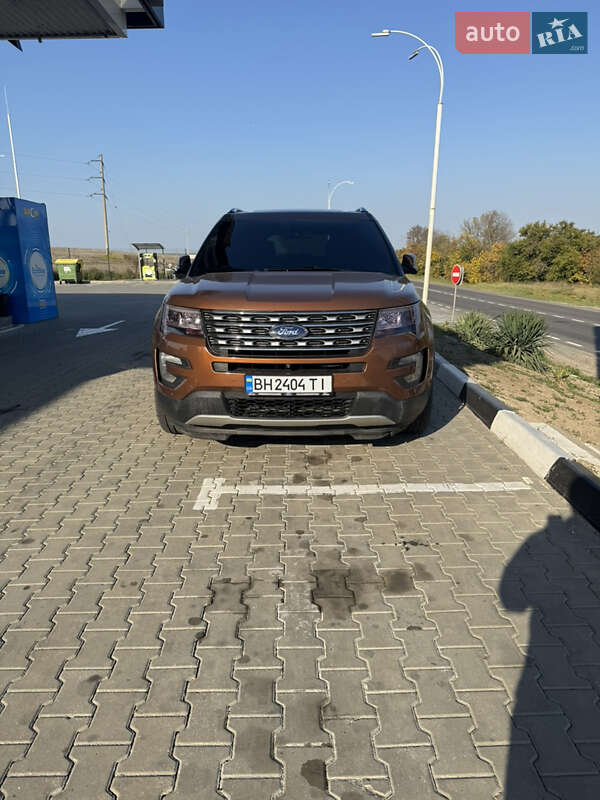 Ford Explorer