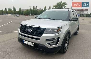 Позашляховик / Кросовер Ford Explorer 2017 в Дніпрі