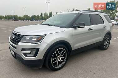 Позашляховик / Кросовер Ford Explorer 2017 в Дніпрі