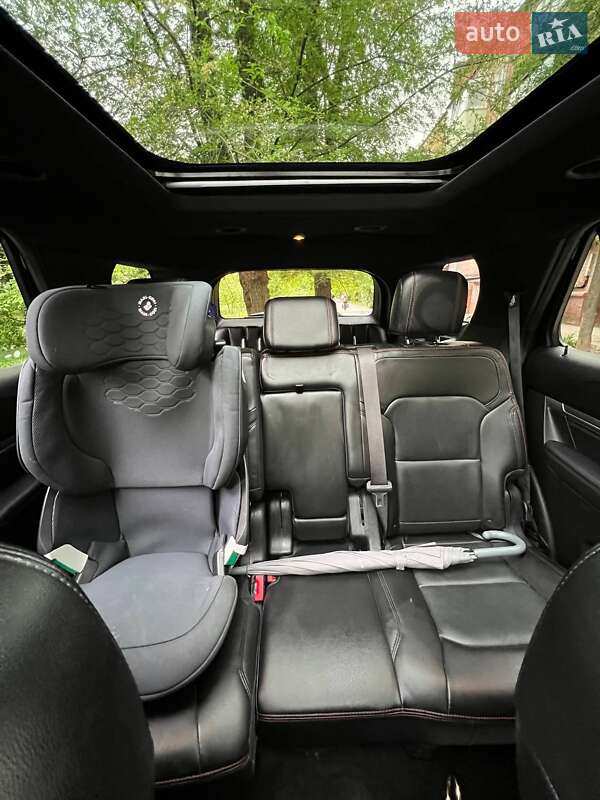 Позашляховик / Кросовер Ford Explorer 2017 в Дніпрі