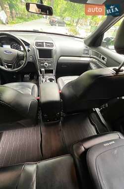 Позашляховик / Кросовер Ford Explorer 2017 в Дніпрі