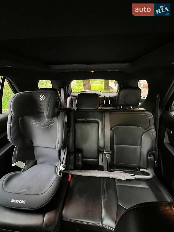 Позашляховик / Кросовер Ford Explorer 2017 в Дніпрі