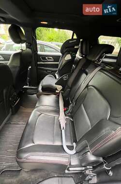 Позашляховик / Кросовер Ford Explorer 2017 в Дніпрі